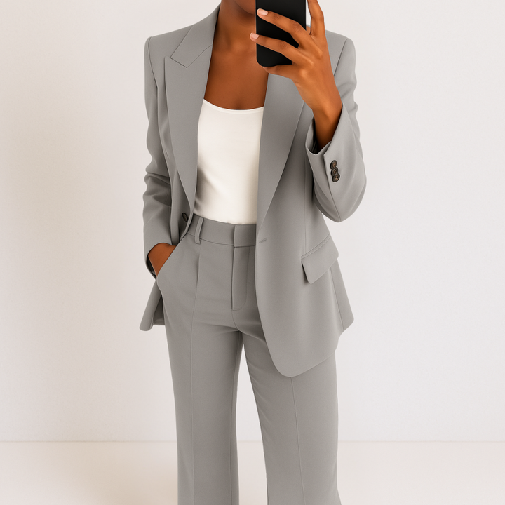Alessia™ | Completo da donna in due pezzi